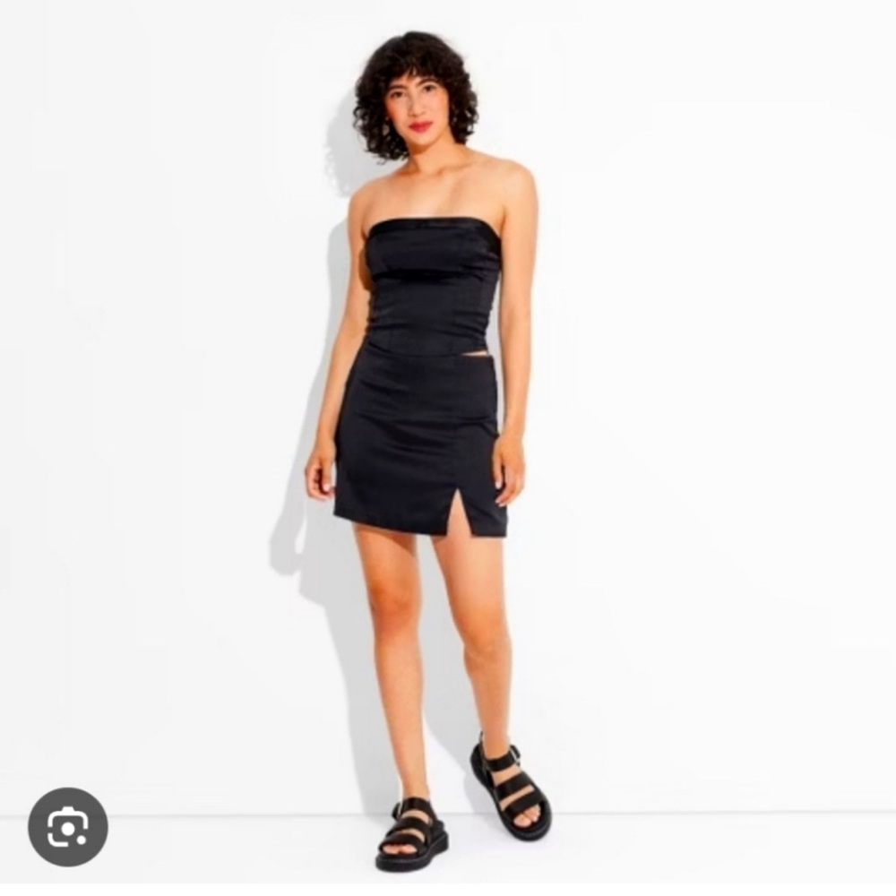 Wild Fable Women's Notch-Front Satin Mini NWT